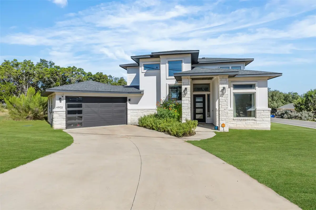 4902 Country Club Dr, Lago Vista, TX 78645 - #1