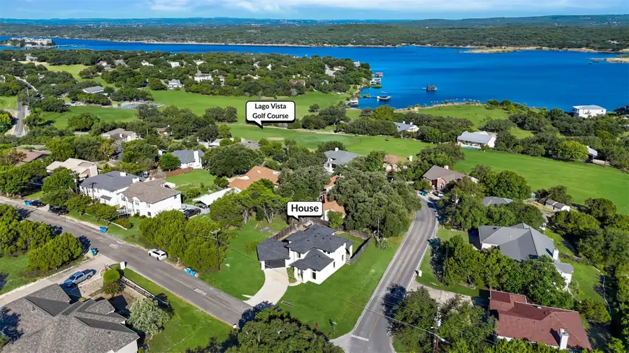 4902 Country Club Dr, Lago Vista, TX 78645 - #2