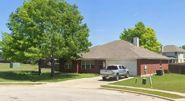 1313 Laurelleaf Dr, Pflugerville, TX 78660