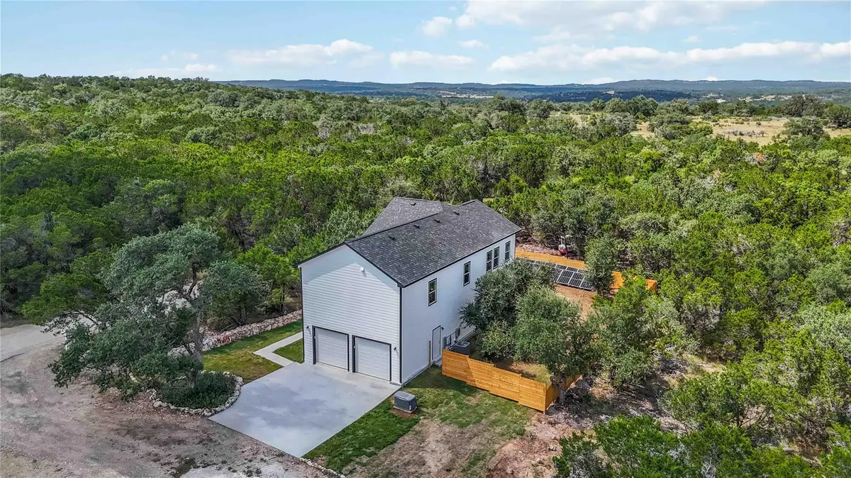 27 Pueblo Trl, Wimberley, TX 78676 - Image #1