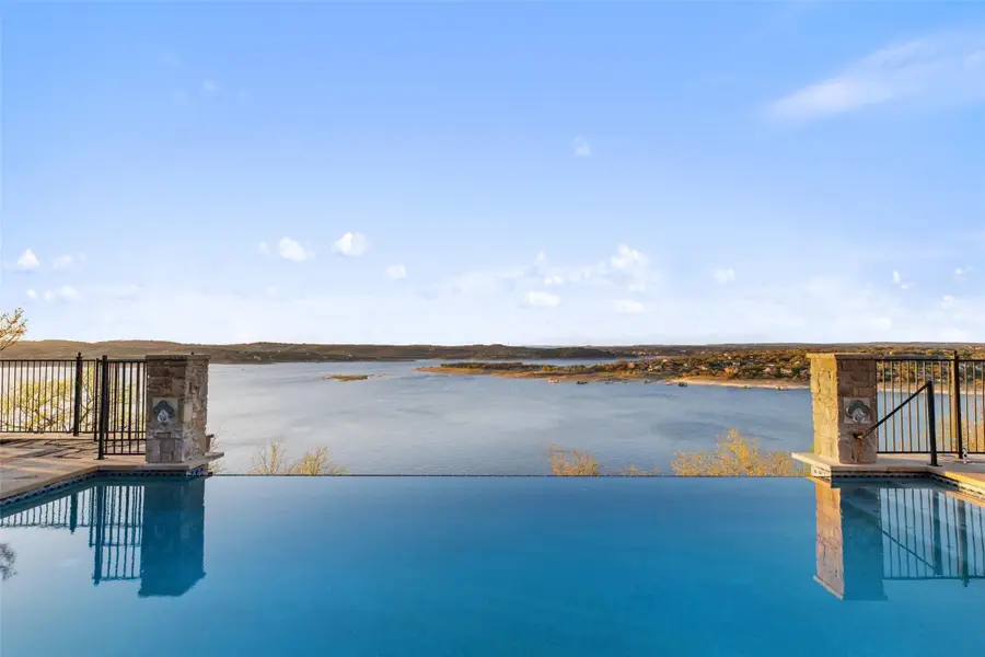 5 Water Front Ave, Lakeway, TX 78734 - #3