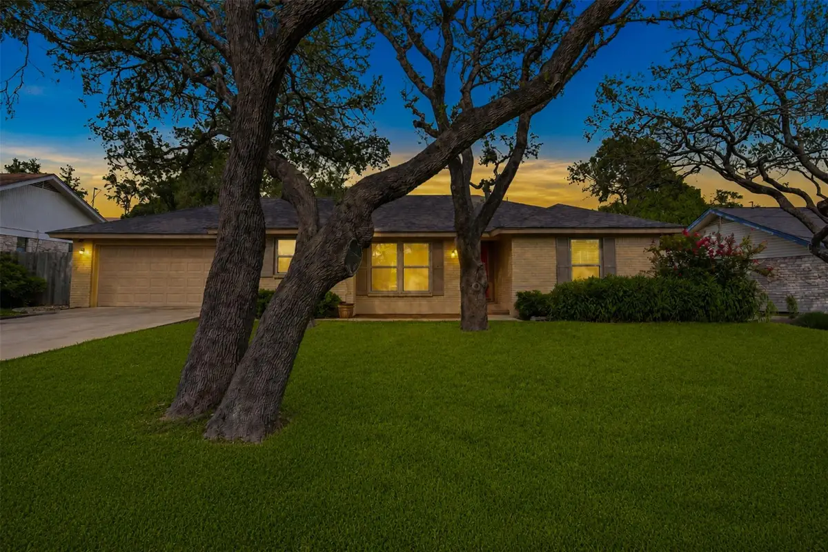 13523 Briar Hollow Dr, Austin, TX 78729 - #1
