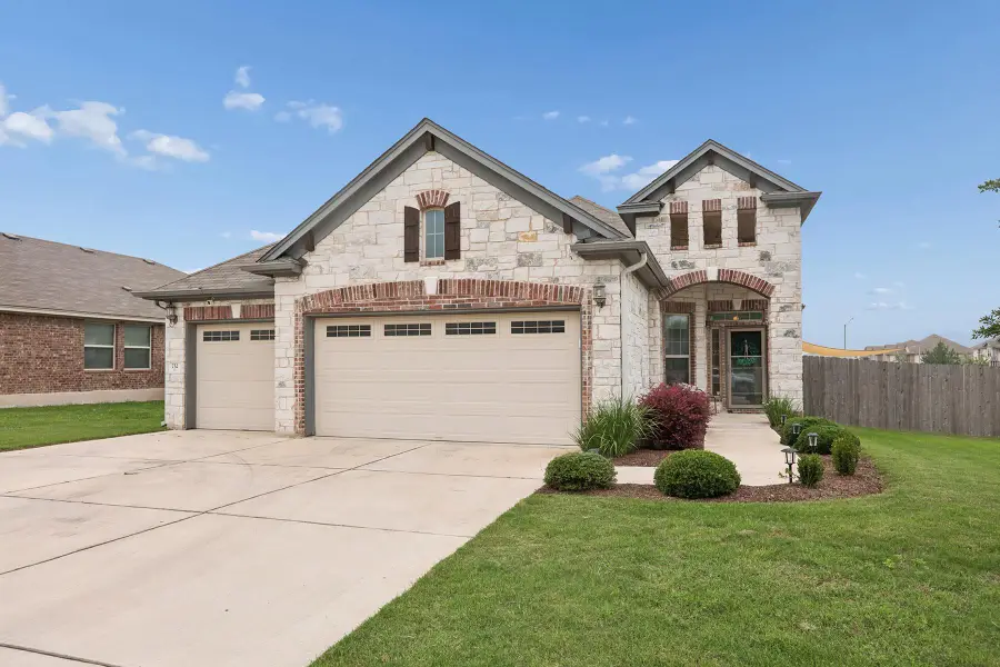 732 Manzano Ln, Pflugerville, TX 78660 - #2