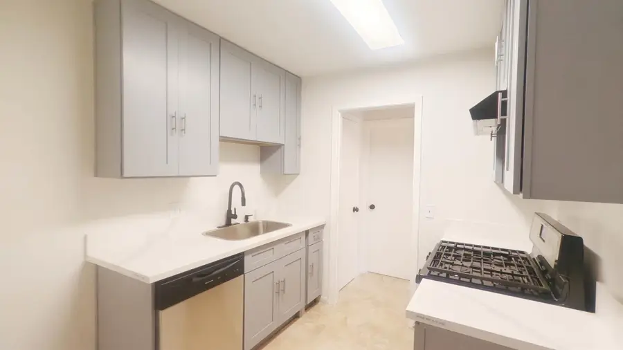 1900 Hearthside Dr, Austin, TX 78757 - #3