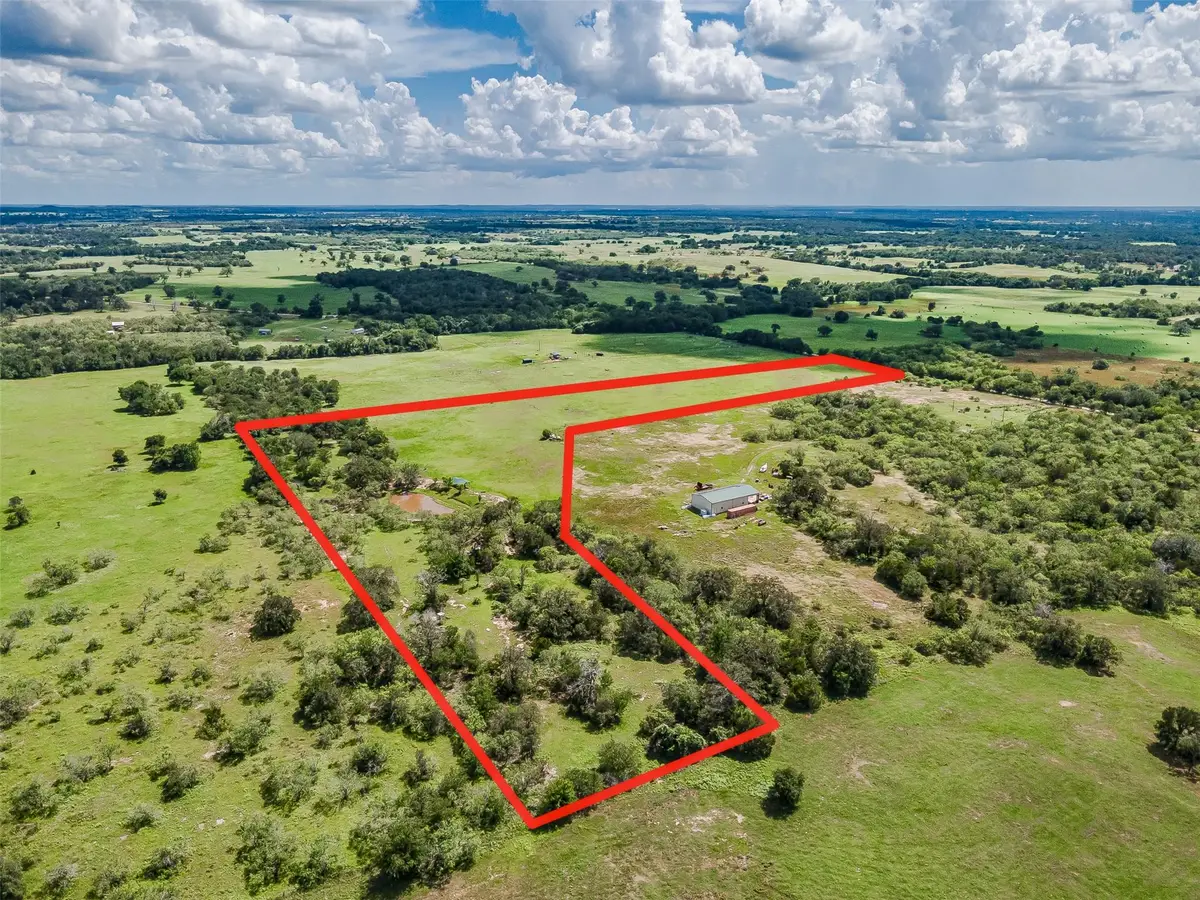 3109 Tenney Creek Rd, Luling, TX 78648 - #1
