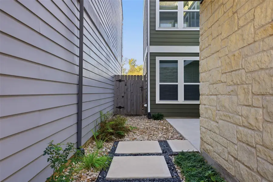 12604 Red Sparrow St #14, Austin, TX 78729 - Image #3