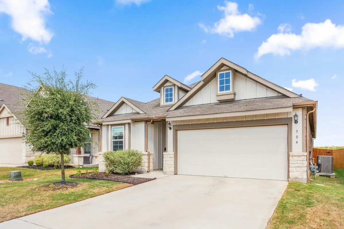 304 Sweetleaf Dr, Buda, TX 78610 - #1