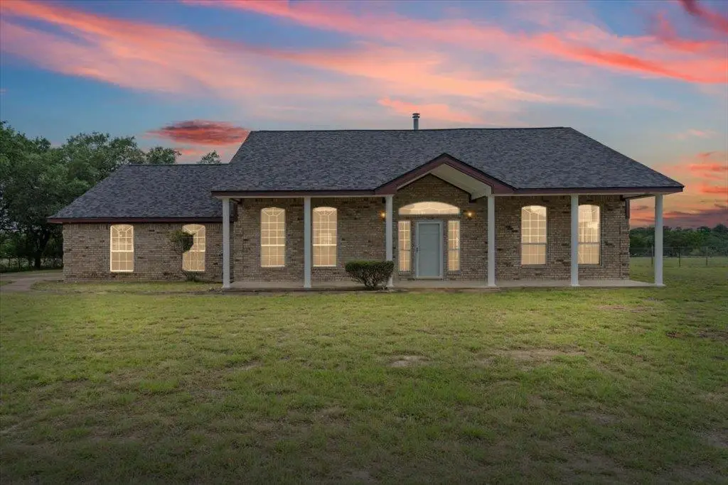 943 Honeysuckle Dr, Killeen, TX 76549 - #1