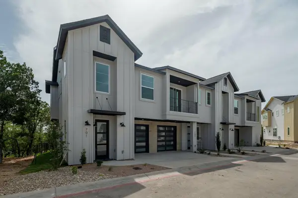 12001 Vista Parke Dr #701, Austin, TX 78726