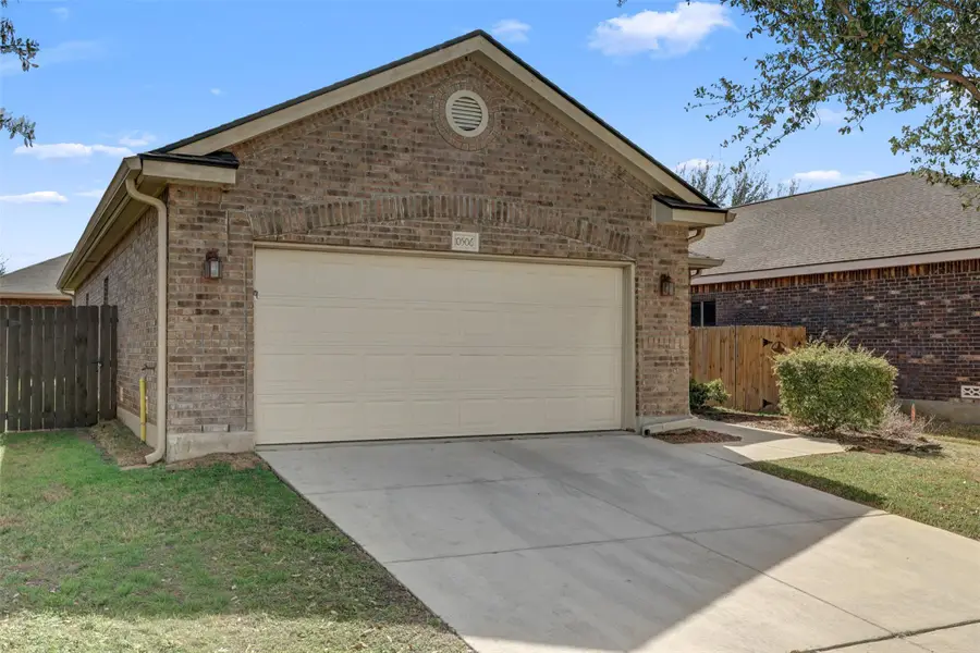 10506 Corvey Ln, Helotes, TX 78023 - #3