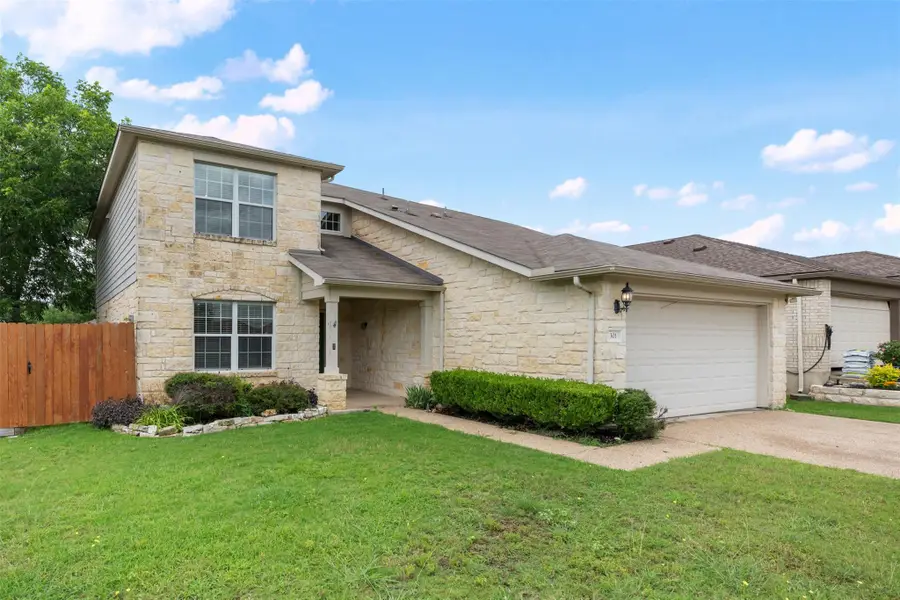 301 Lark St, Leander, TX 78641 - #3