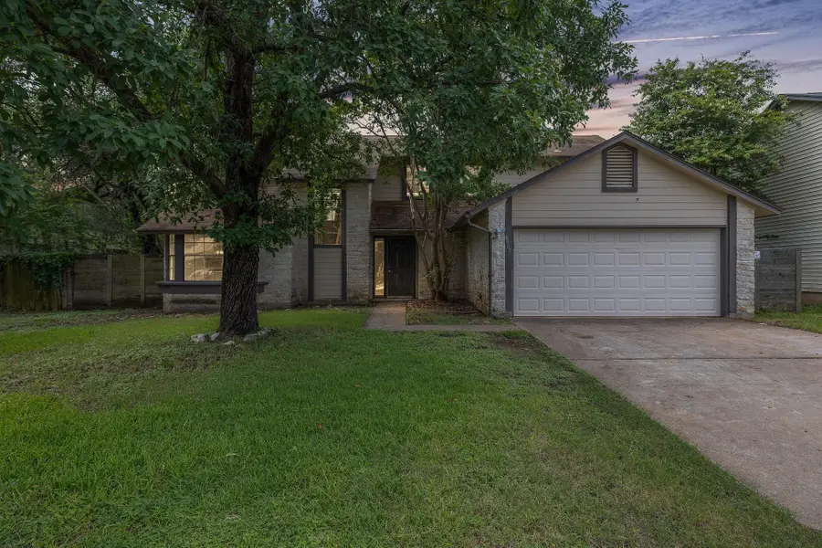 8905 Bridgewood Trl, Austin, TX 78729 - #2