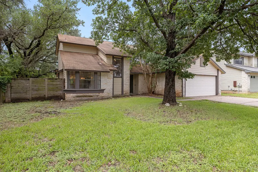 8905 Bridgewood Trl, Austin, TX 78729 - #3