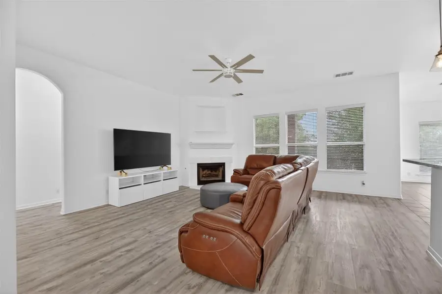 545 Manchester Ln, Austin, TX 78737 - #3