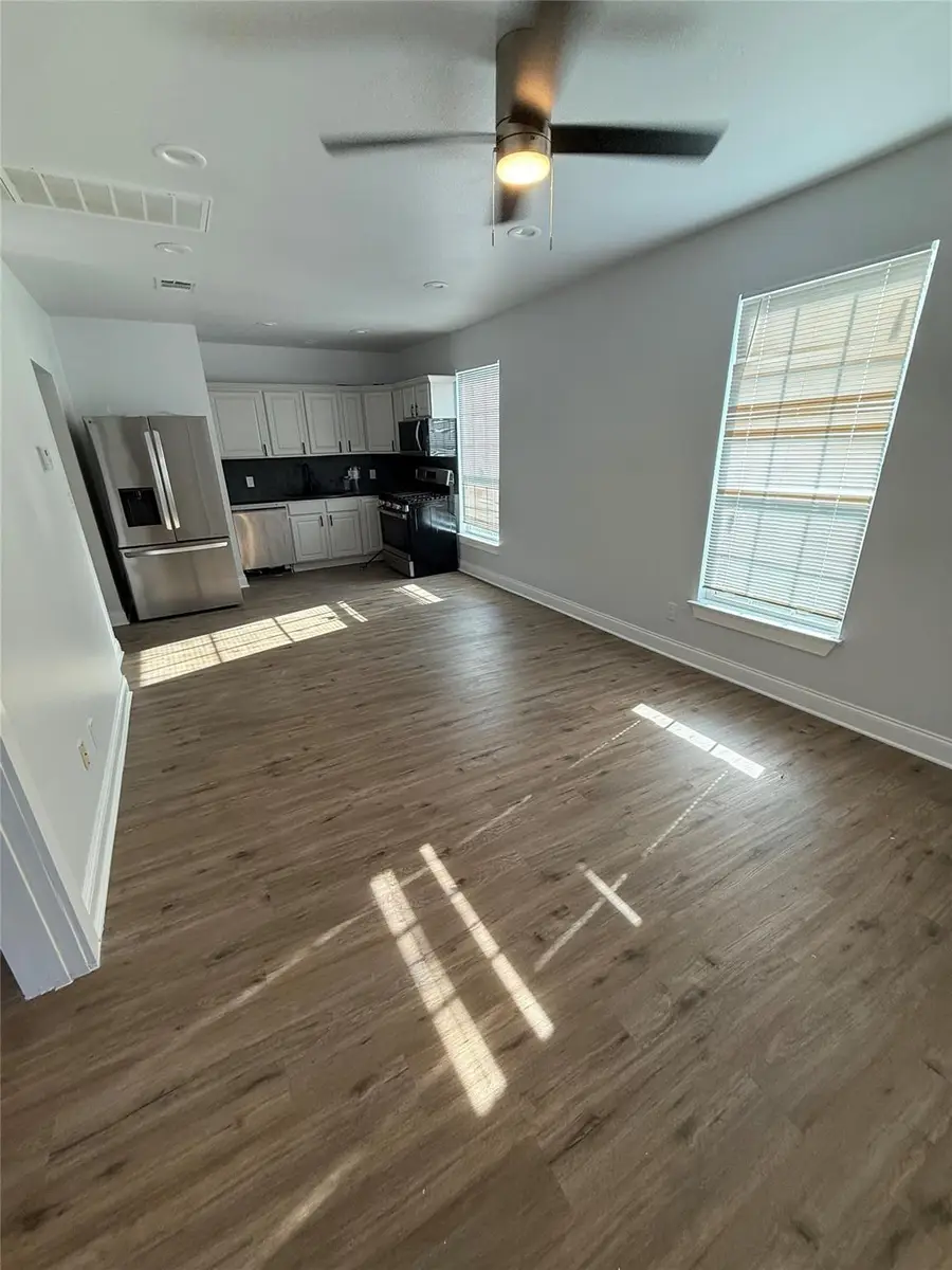 1313 Delano St, Austin, TX 78721 - Image #3