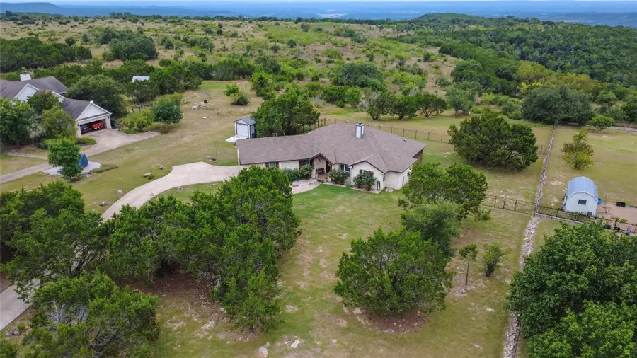 105 Sonora Dr, Bertram, TX 78605 - #2