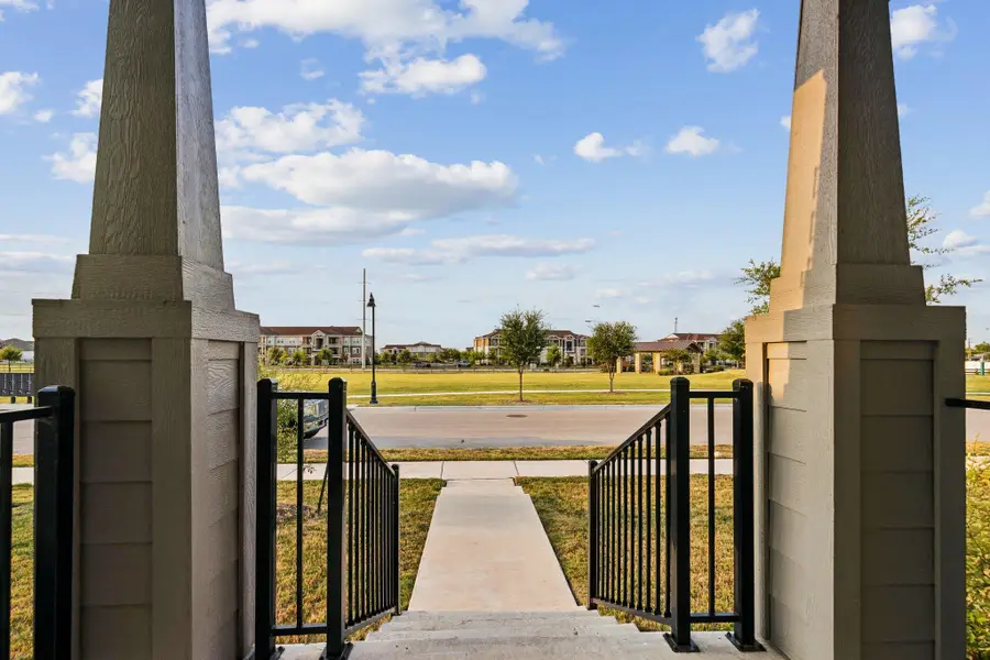 111 Magnolia Ranch Ln, Hutto, TX 78634 - #2