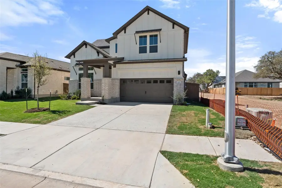 325 San Saba Dr, Buda, TX 78610 - #2