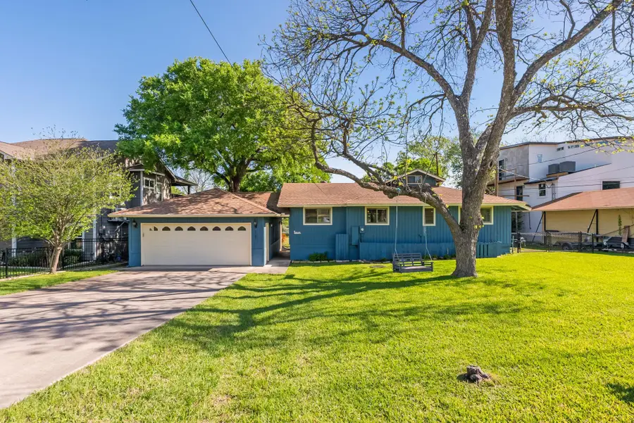 1707 Aztec Trl, Kingsland, TX 78639 - #2