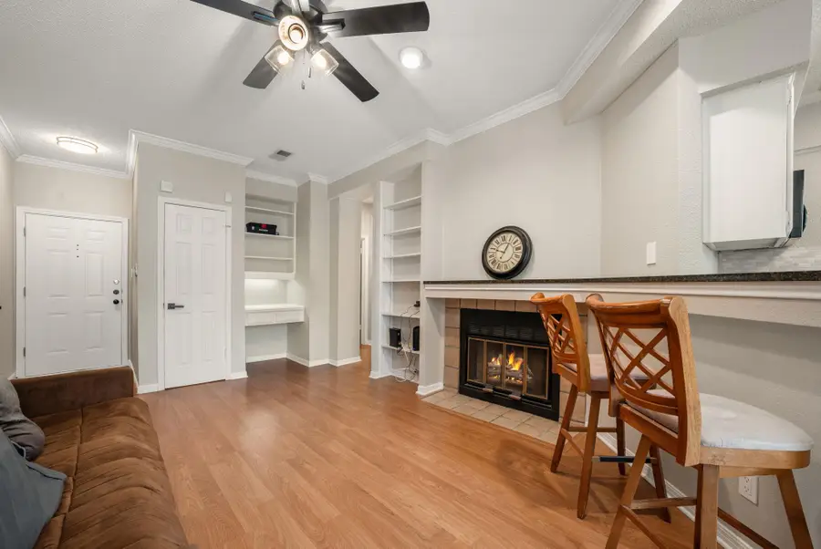 3111 Tom Green St #208, Austin, TX 78705 - #2