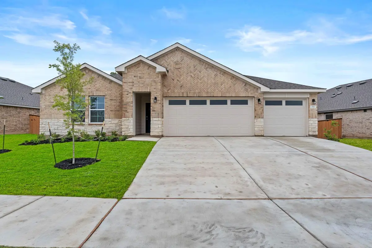 252 Rivers Edge Dr, Georgetown, TX 78628 - #1