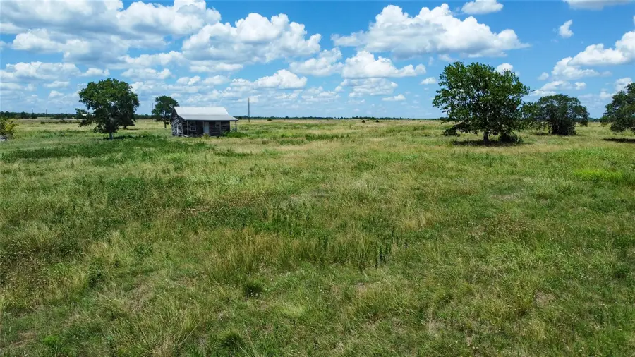 1571 Schulze Rd, Schulenburg, TX 78956 - Image #3