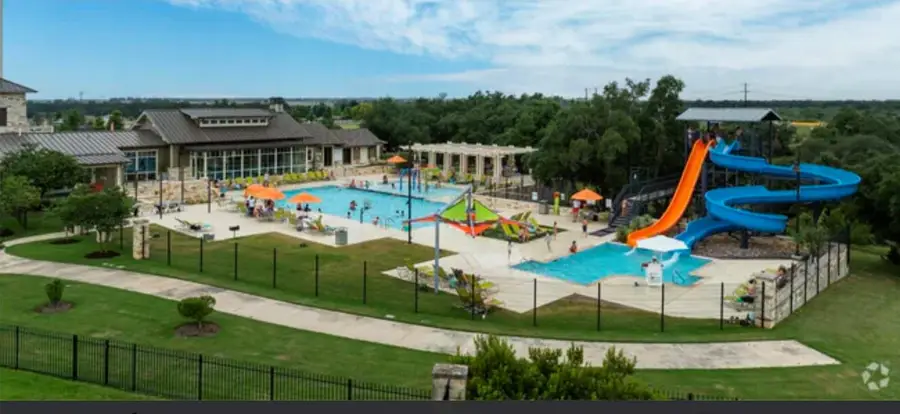 242 Zuma Dr, Liberty Hill, TX 78642 - Image #2