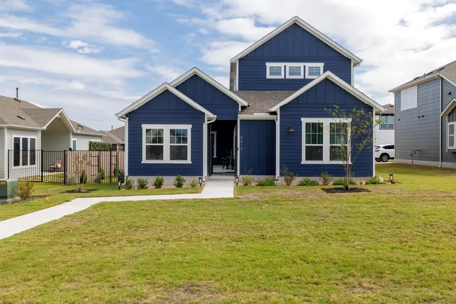 8614 Dongan Dr, Austin, TX 78744 - #2