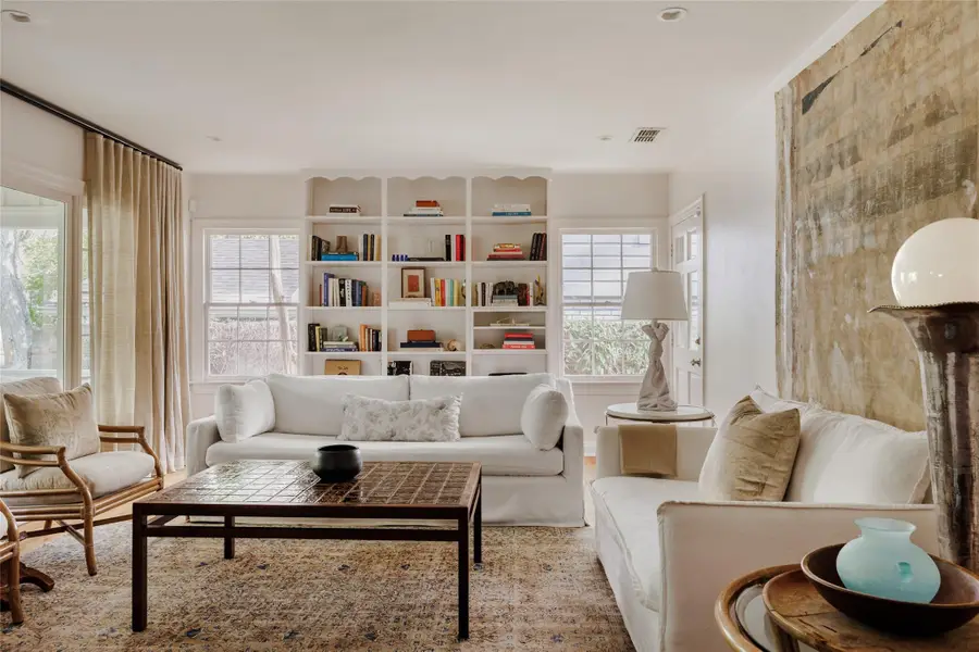 3315 Cherry Ln, Austin, TX 78703 - Image #2