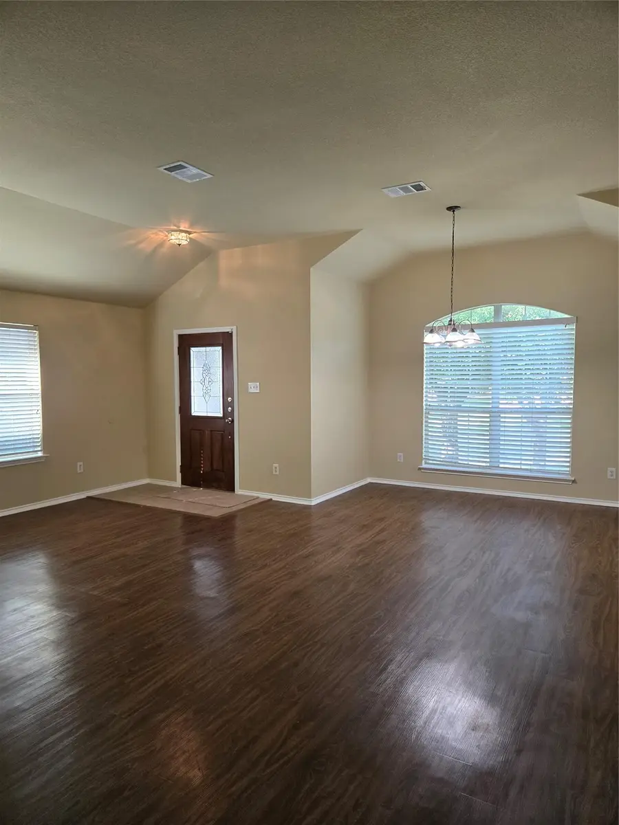 2118 Rachel Ln, Round Rock, TX 78664 - #2