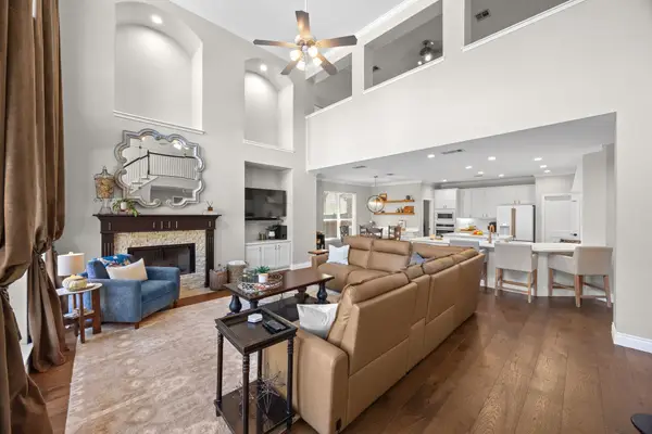 2804 Chatelle Dr, Round Rock, TX 78681