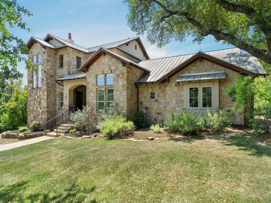 724 Stonewall Ridge Ln, Austin, TX 78746 - Image #3