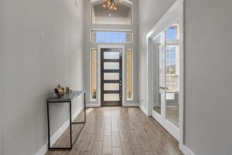 438 Brentwood Dr, Austin, TX 78737 - #3