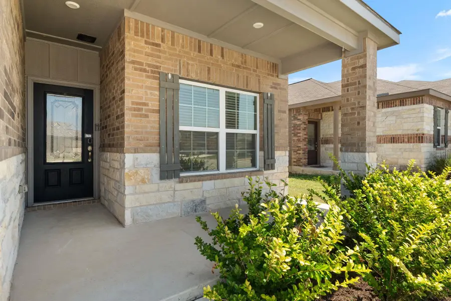 343 Liberty Meadows Dr, Liberty Hill, TX 78642 - #2