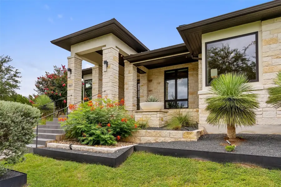 1817 Knights Chance Ln, Spicewood, TX 78669 - #3