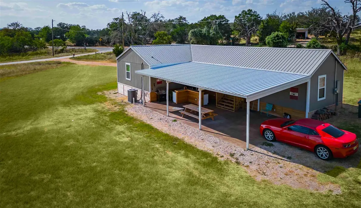 73 Loma Ln, Fredericksburg, TX 78624 - #1