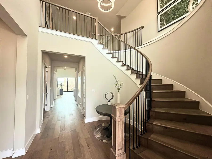 605 Crescent View Dr, Georgetown, TX 78628 - #3