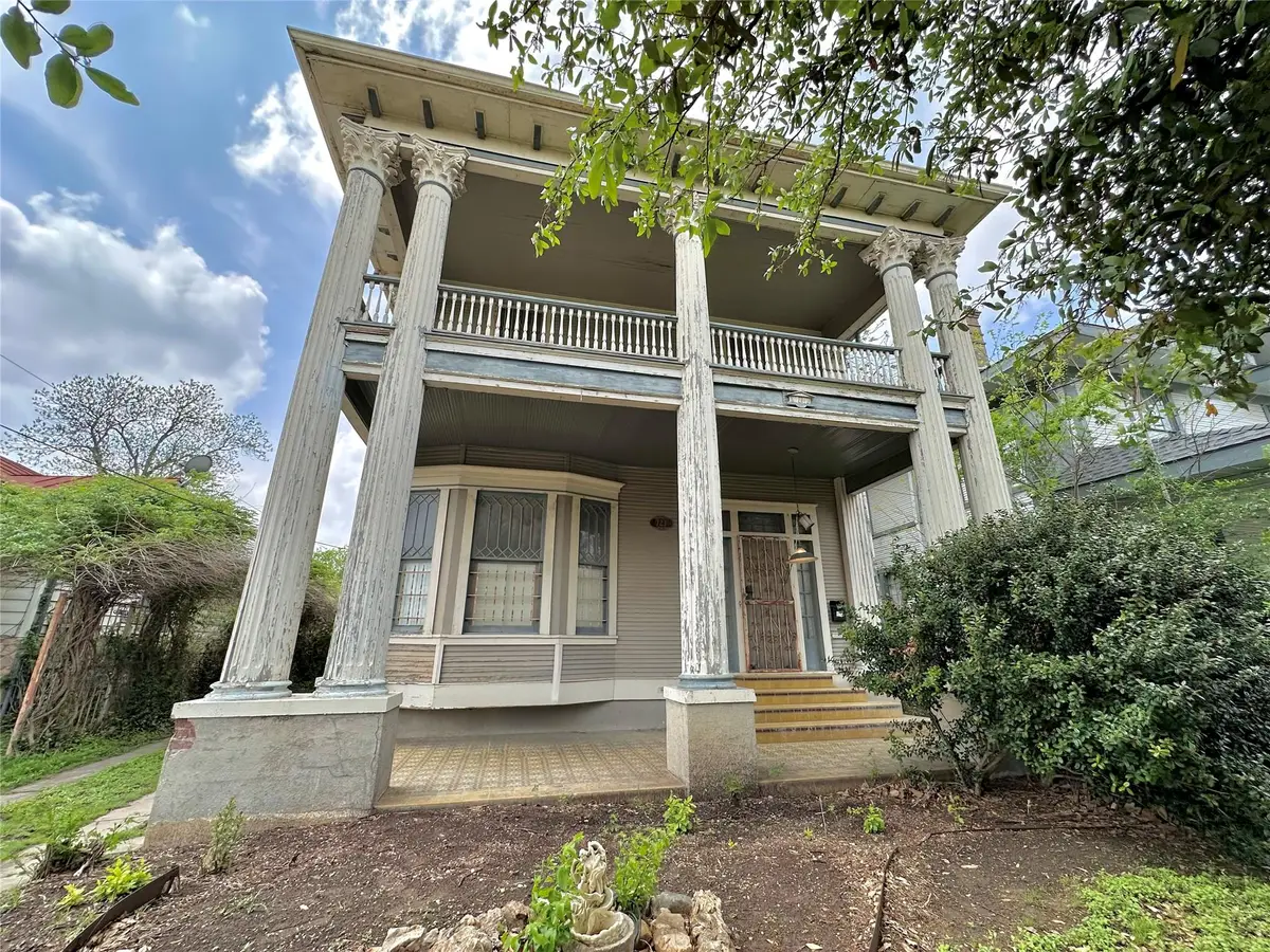 727 N Pine St, San Antonio, TX 78202 - #1