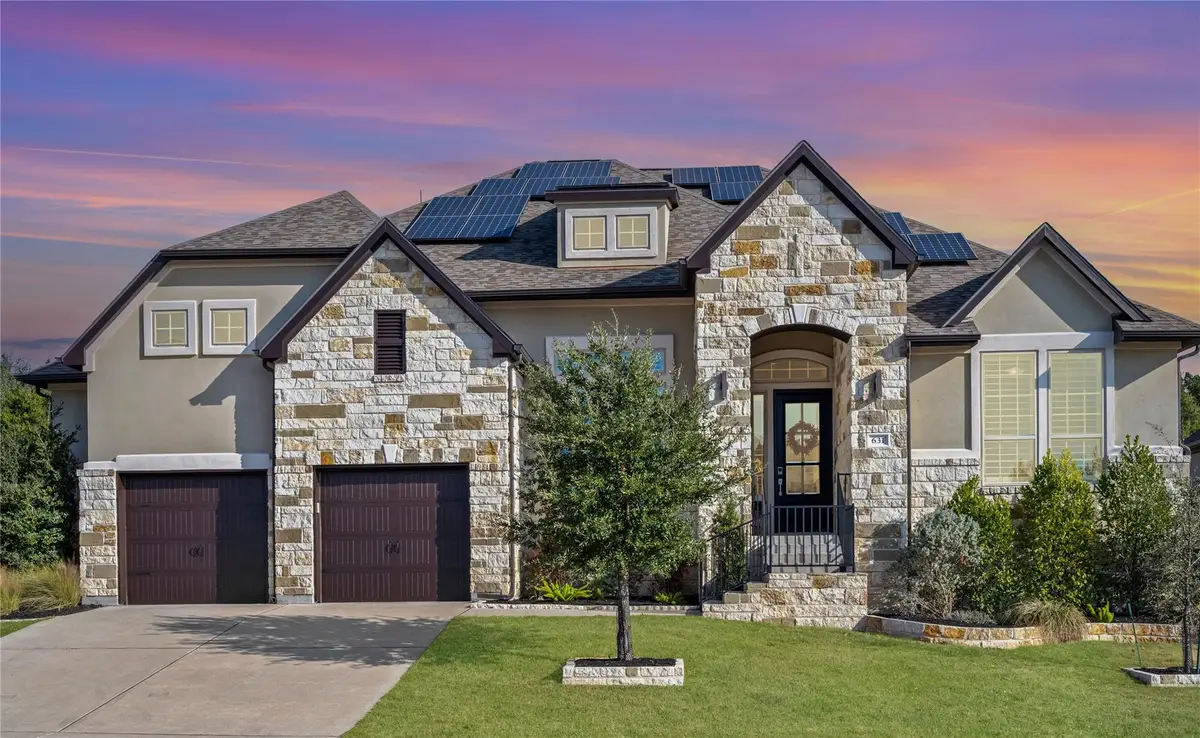 631 Brentwood Dr, Austin, TX 78737 - Image #1