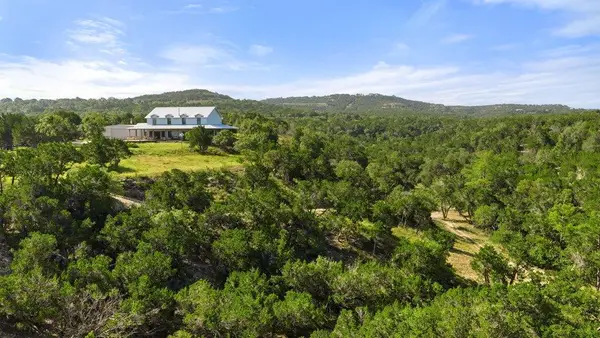 1101 Windy Hills Rd, Dripping Springs, TX 78620
