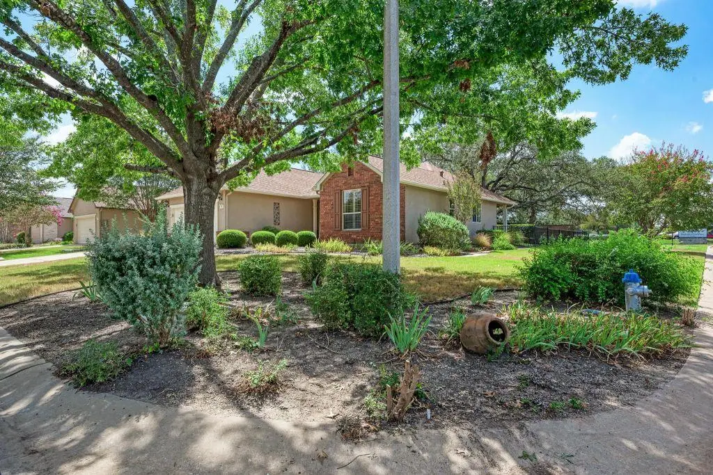 101 Dewberry Dr, Georgetown, TX 78633 - #1
