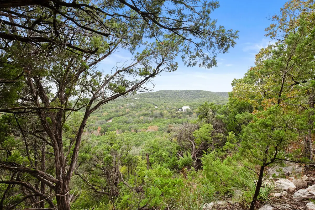 18211 Gregg Bluff Rd, Jonestown, TX 78645 - Image #1