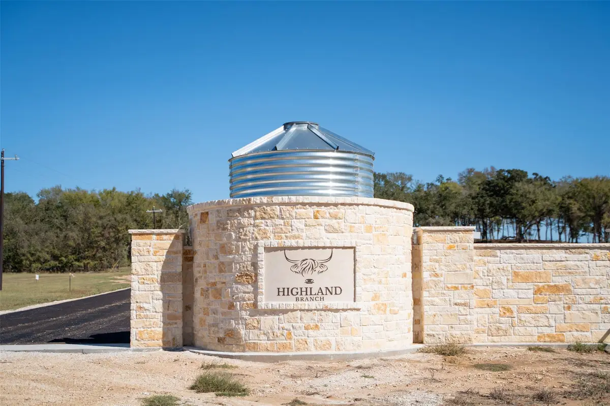 204 Little Branch Ln, Cameron, TX 76520 - Image #1