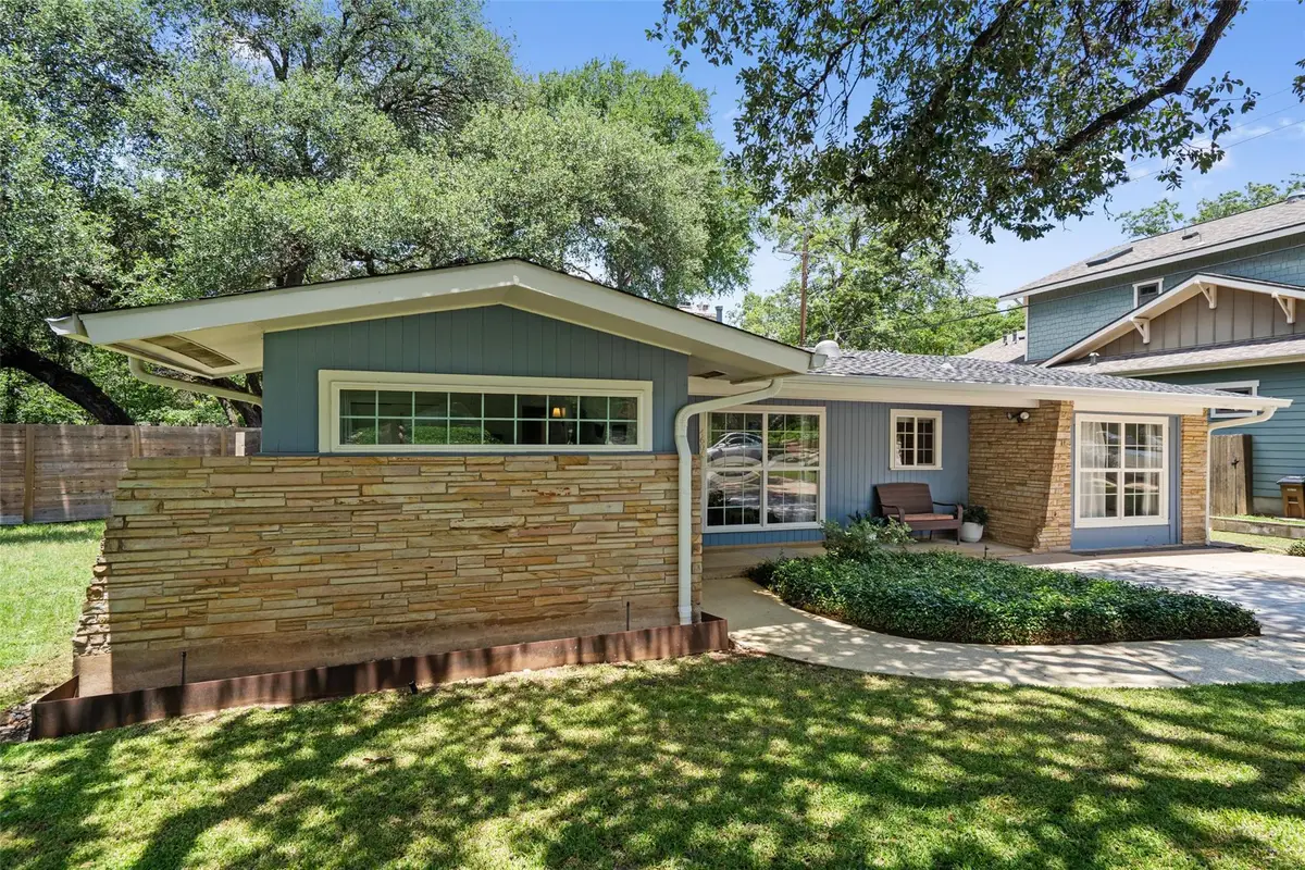 4604 Rue St, Austin, TX 78731 - Image #1