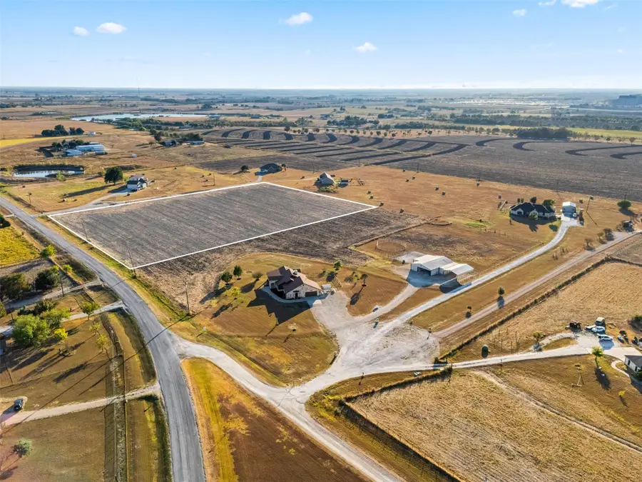 100 Battleground Cv, Taylor, TX 76574 - Image #3