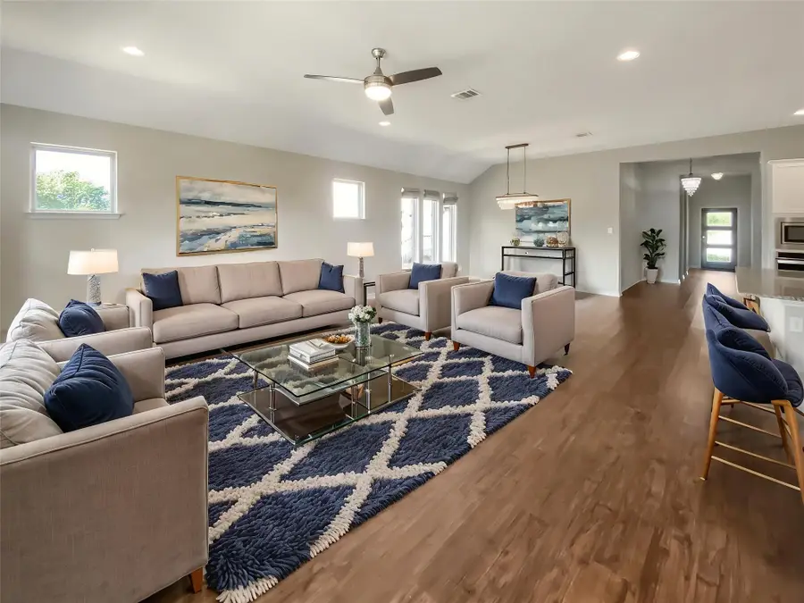 22621 Fountaingrass Ln, Lago Vista, TX 78645 - Image #2