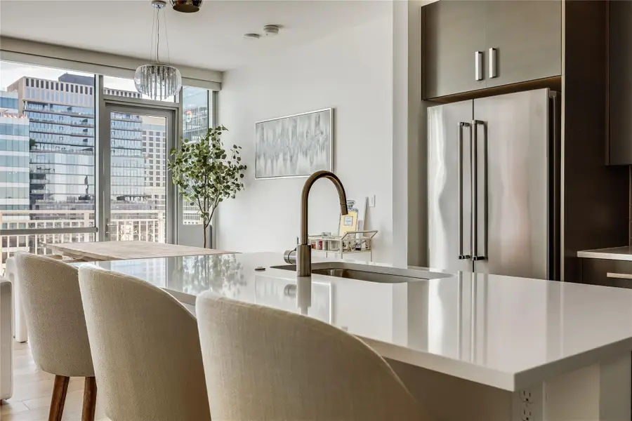 222 West Ave #2413, Austin, TX 78701 - Image #3