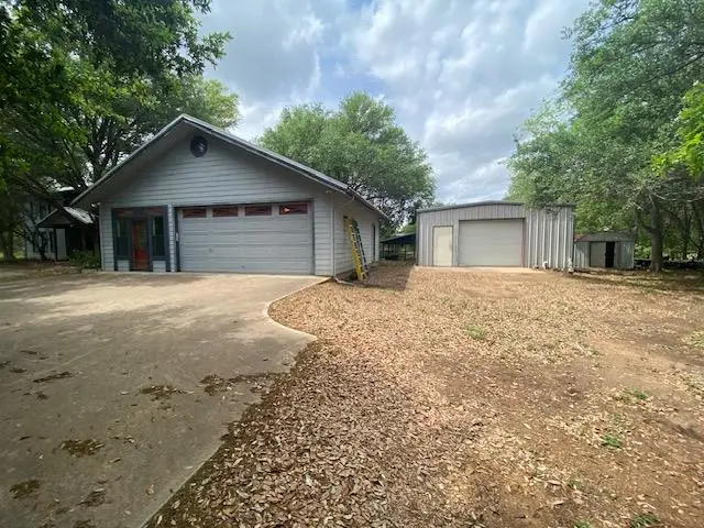 522 Circle Dr, Sunrise Beach Village, TX 78643 - #3