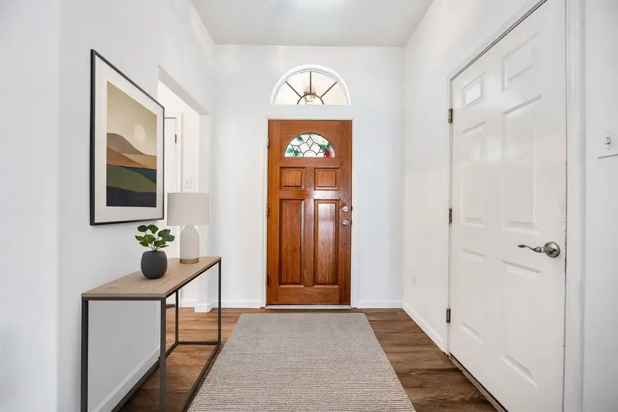 1564 Lorson Loop, Round Rock, TX 78665 - Image #2