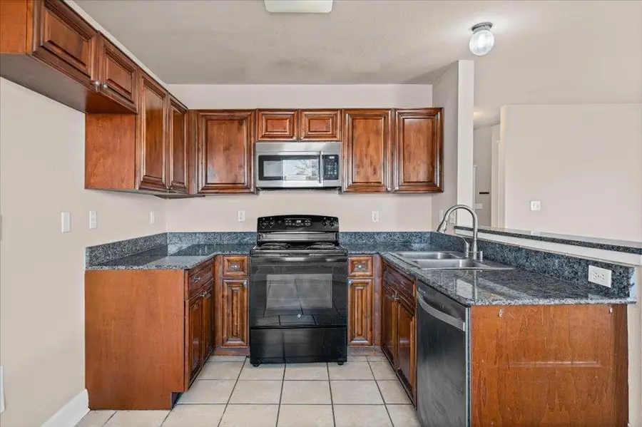 1503 Claremont Cir, Marble Falls, TX 78654 - #2